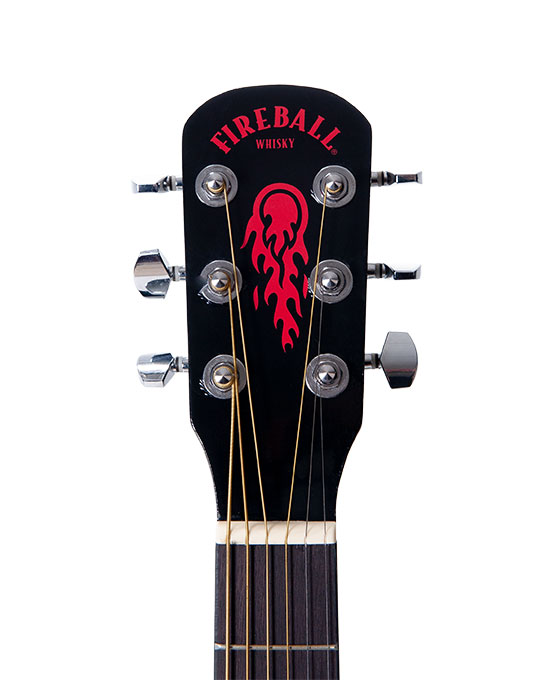 GSPFCW0114-M_Fireball_Acoustic_Guitar_detail_2.jpg