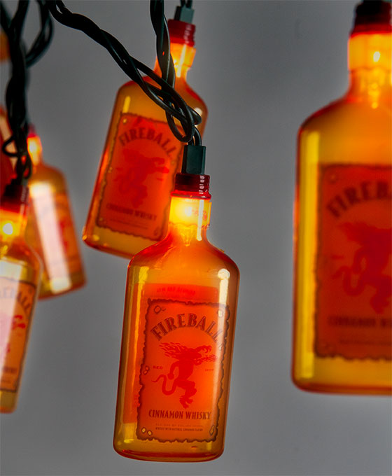 GSPFCW0241_Fireball_Bottle_Shaped_String_Lights_detail_2.jpg