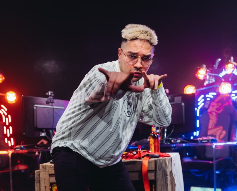 Gamer posing on stage